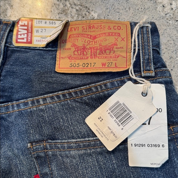 NWT Levi's Summer of Love 1967 505 Selvage Jeans Size 27 - Picture 16 of 16